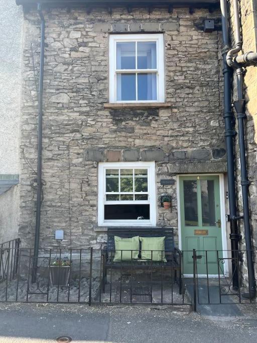Wee Toad Hole Heart Of Kendal - Cottage Sleeps 4-6 - Dogs Welcome Esterno foto